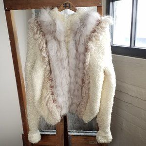 VINTAGE Fox Fur Wool Blend Boucle Knit Cream Bishop Sleeve Short Coat, Size S/M